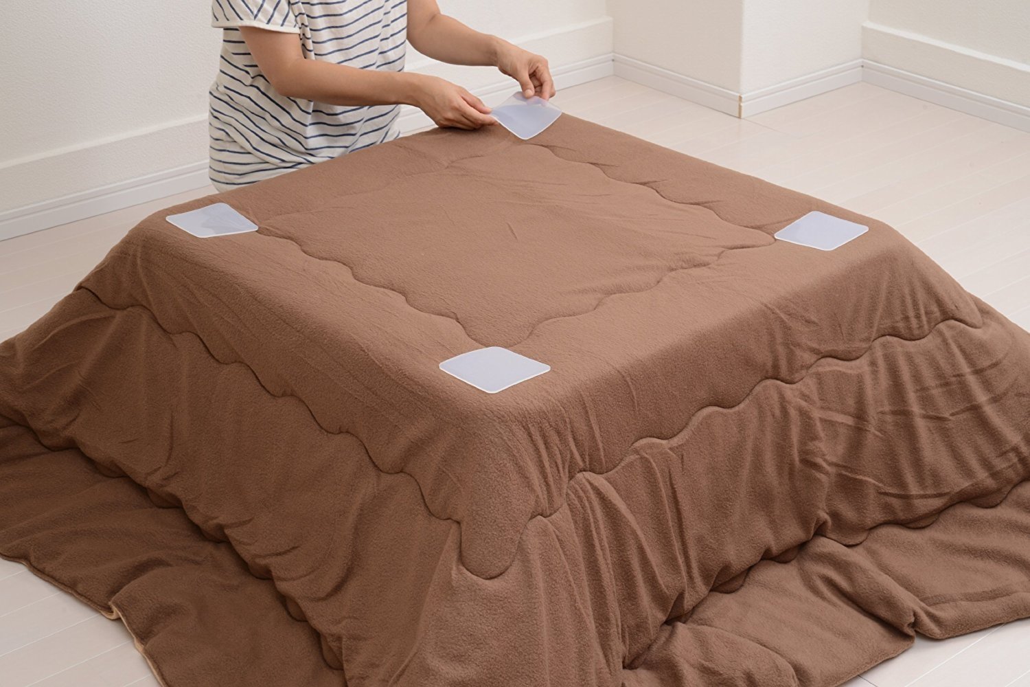 Amazon.co.jp: 山善 置くだけ簡単 こたつ用天板スベリ防止マット(4枚